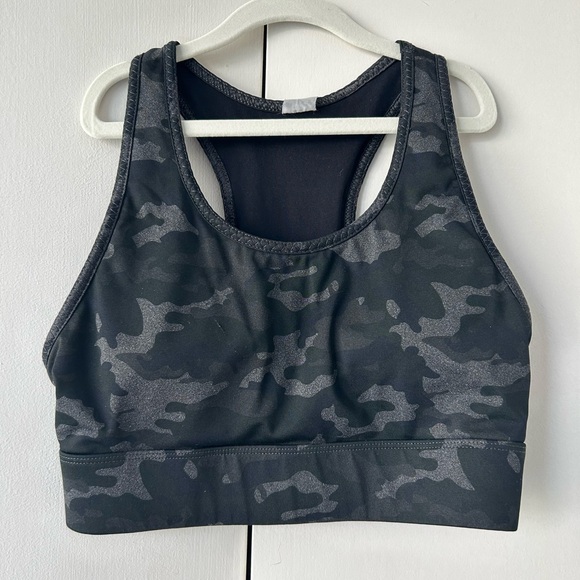 Fabletics sports bra - Picture 1 of 1